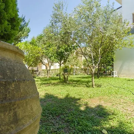 An Edens Garden Near The Sea - Pansion Youli Selianitika Exterior photo